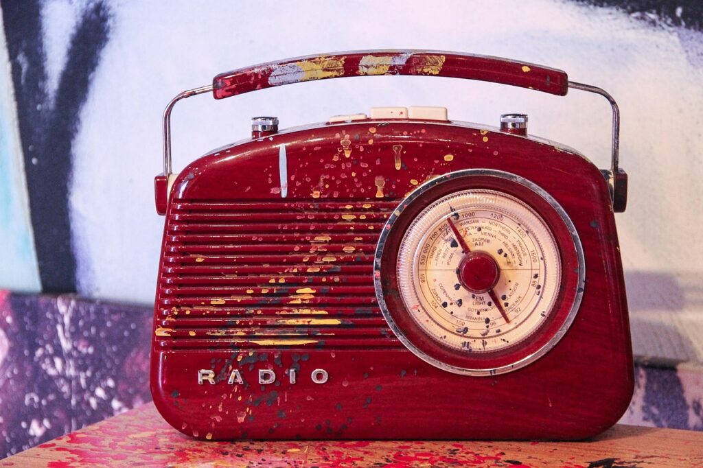 radio, portable radio, transistor radion, old, art, art object, splashes of color, nostalgia, vintage, scala, channel setting, second hand, retro, music, radio device, nostalgic, radio, radio, radio, radio, radio